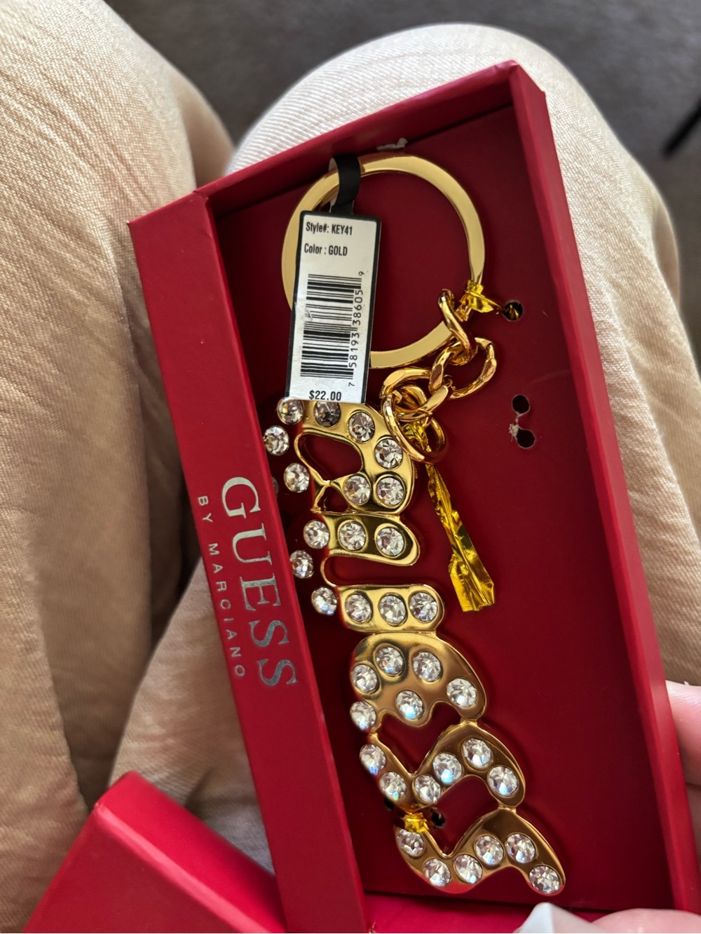 Vintage Y2K GUESS by Marciano Gold Crystal Logo Keychain NEW IN BOX W TAGS - Picture 2 of 6